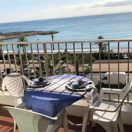 Appartamento Fantastic Sea View With Balcony, Garavan Port *