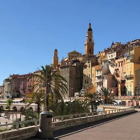 Fantastic Sea View With Balcony, Garavan Port