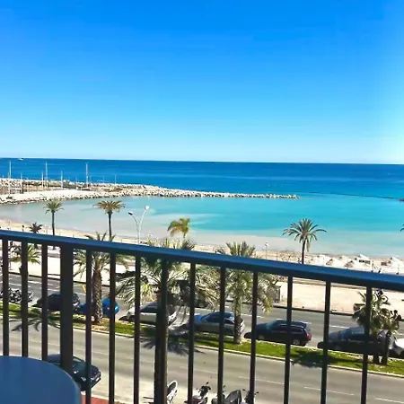 Fantastic Sea View With Balcony, Garavan Port Appartement